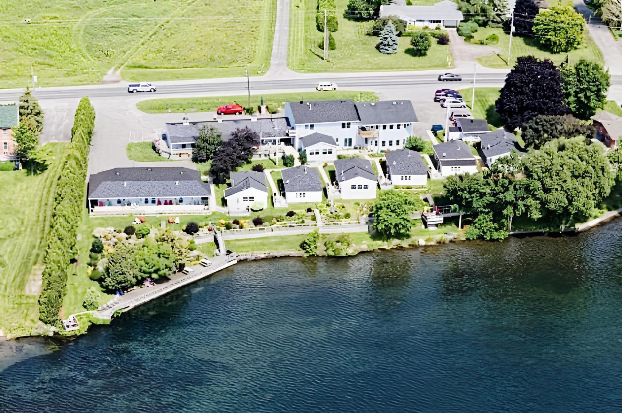 Dewar'S Inn And Cottages Prescott Bagian luar foto