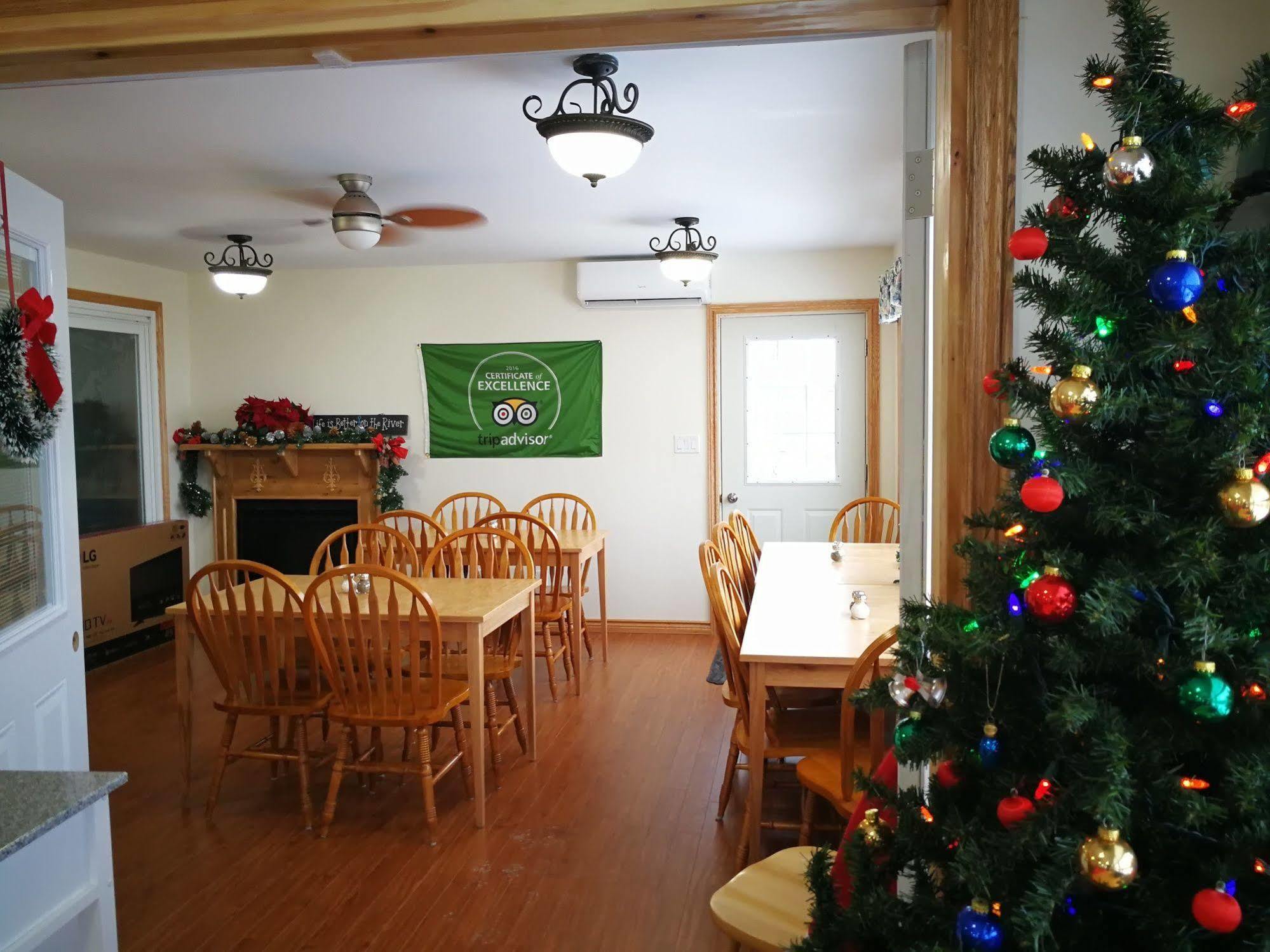 Dewar'S Inn And Cottages Prescott Bagian luar foto